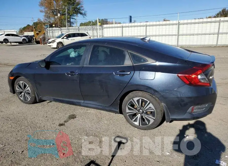 19XFC1F75HE210298 Photo# 2