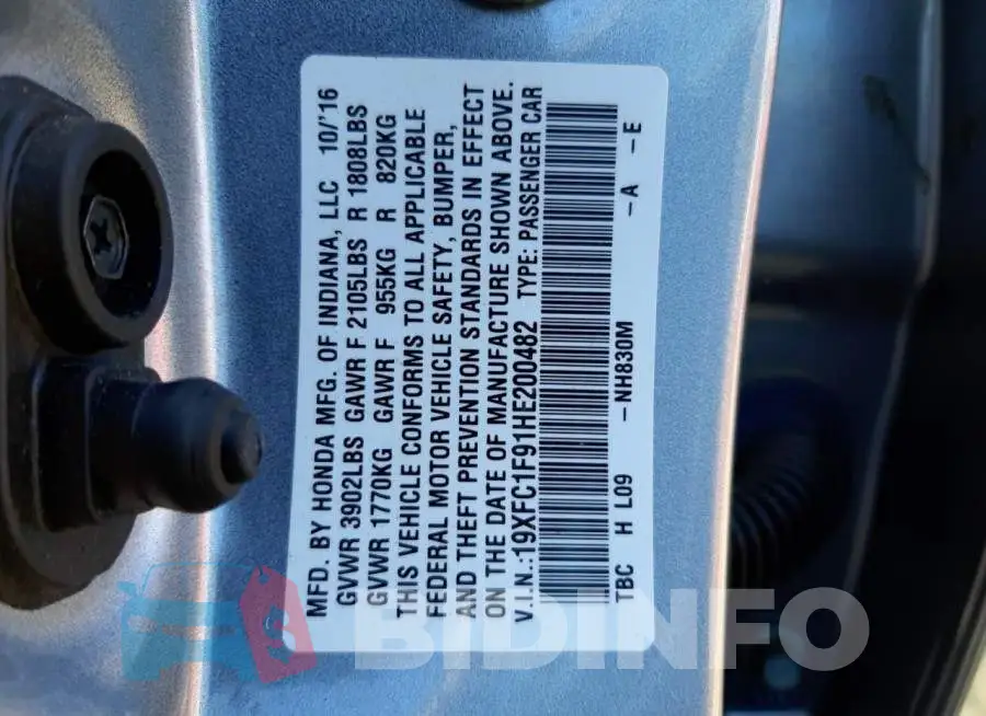 19XFC1F91HE200482 Photo# 12
