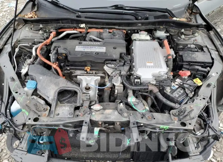 1HGCR6F50EA006747 Photo# 11