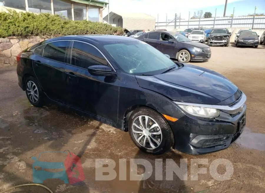 2HGFC2F53HH552634 Photo# 4
