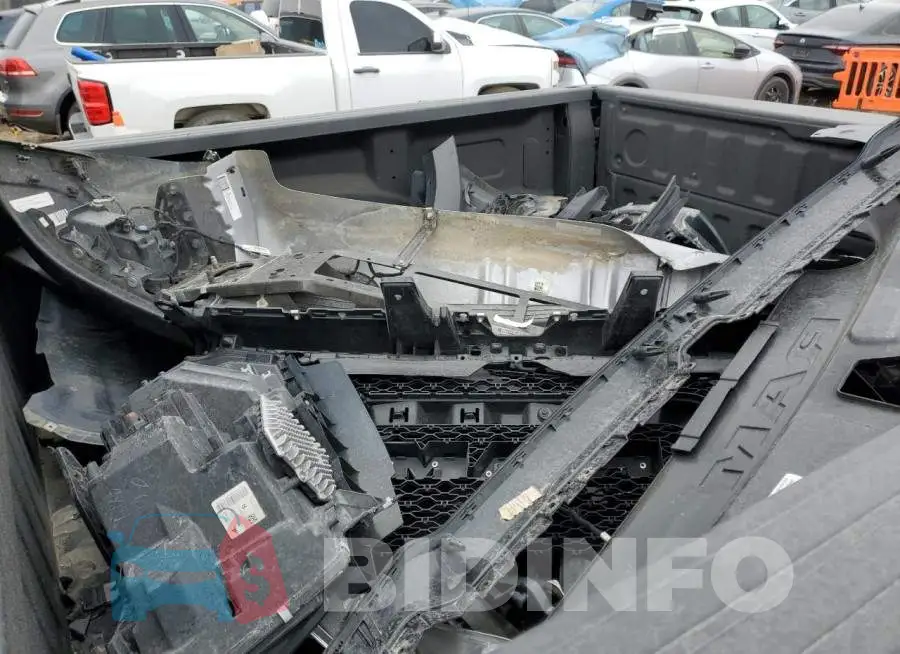 1C6SRFLT4MN528986 Photo# 12