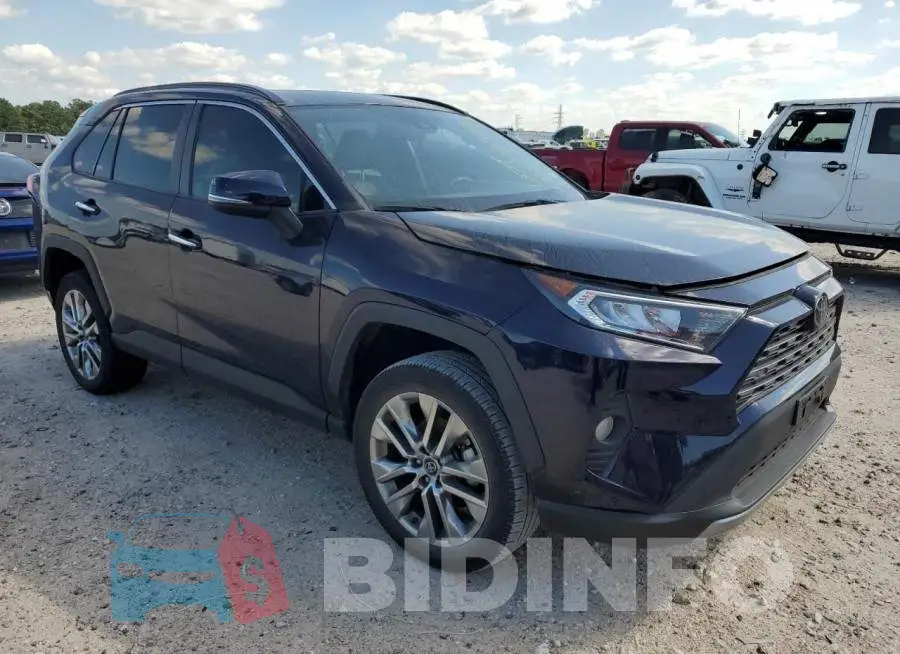 2T3Y1RFV8LC046815 Photo# 4