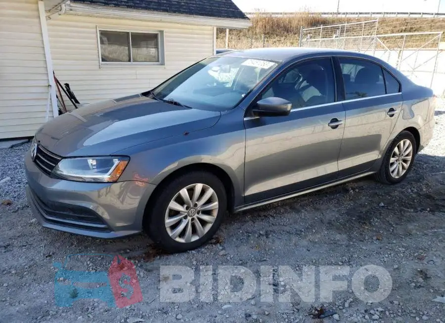 3VW2B7AJ3HM373512 Photo# 1