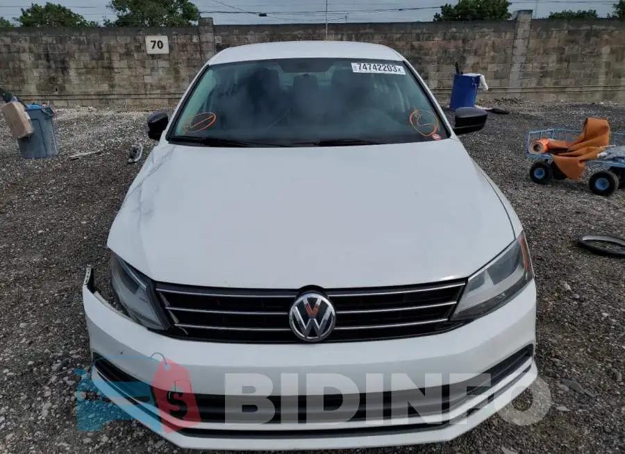 3VW2K7AJXFM404980 Photo# 5