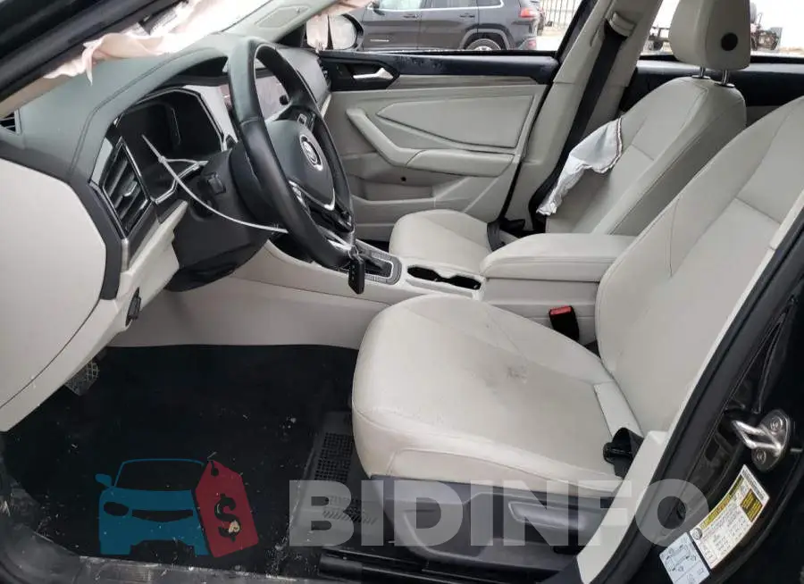 3VWEB7BU8KM254383 Photo# 7