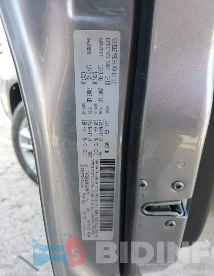 1C4PJLCB4KD203074 Photo# 13