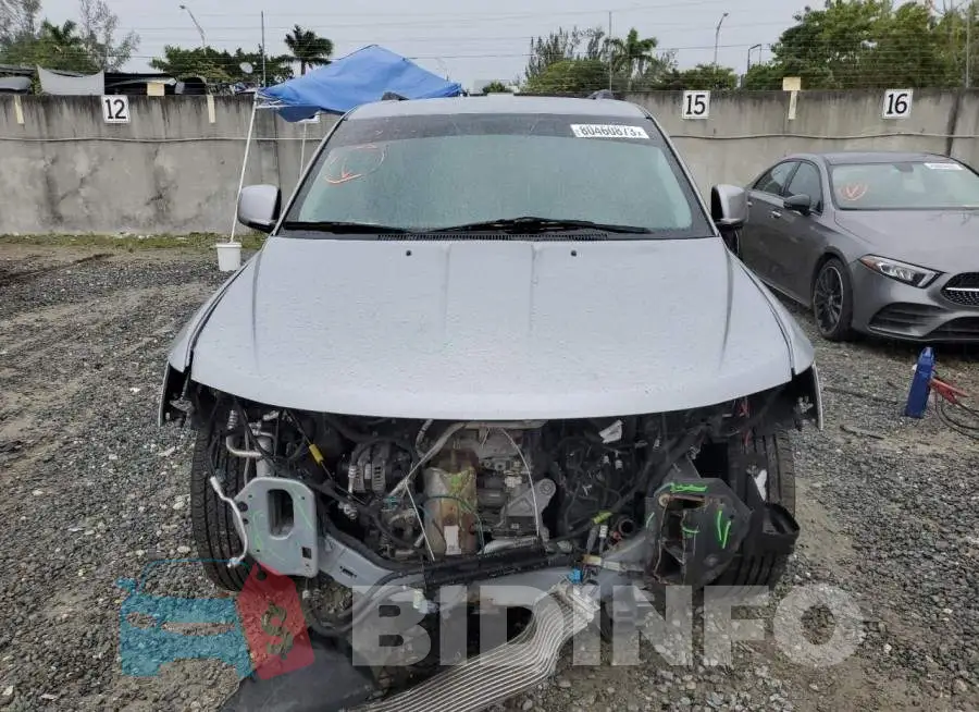 3C4PDCBG5HT576096 Photo# 5