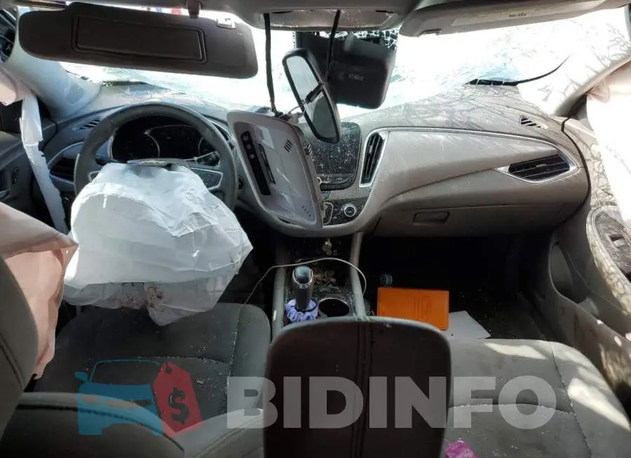 1G1ZD5ST5JF185637 Photo# 8
