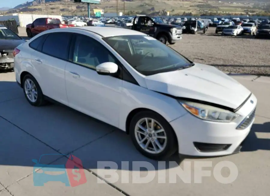 1FADP3F21FL325471 Photo# 4