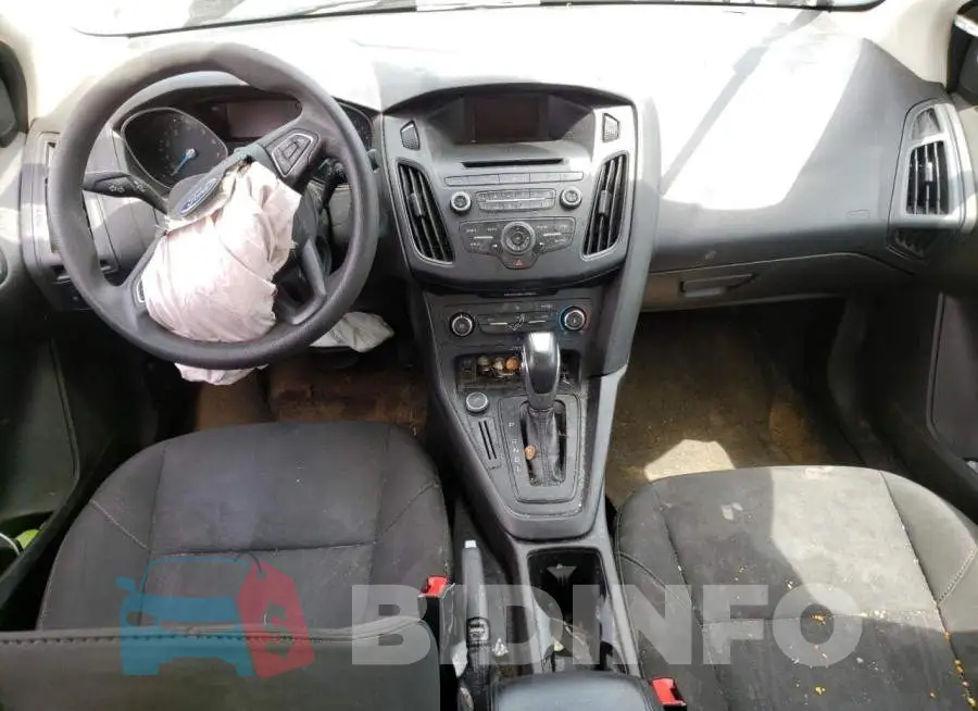 1FADP3F25GL296607 Photo# 8