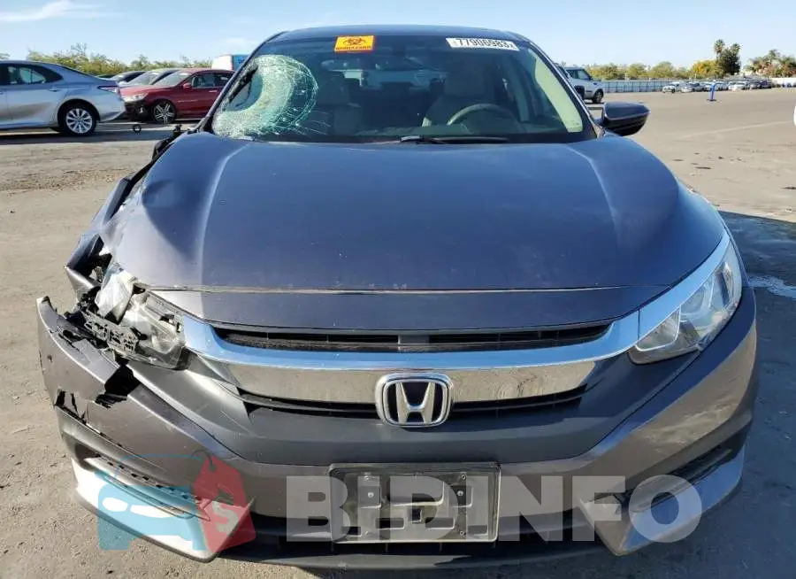 19XFC2F70HE232182 Photo# 5