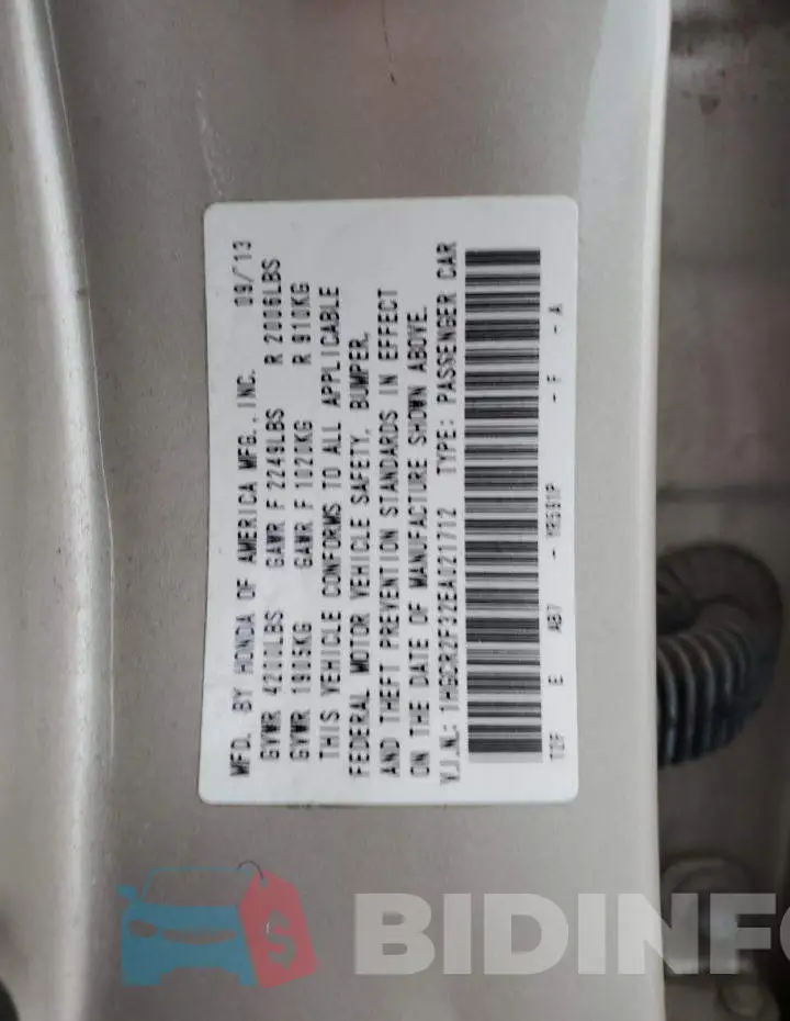 1HGCR2F32EA021712 Photo# 12
