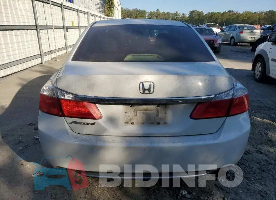 1HGCR2F34EA150342 Photo# 6