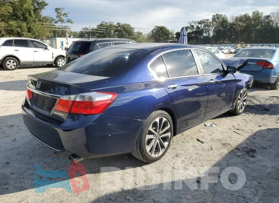 1HGCR2F55EA227494 Photo# 3