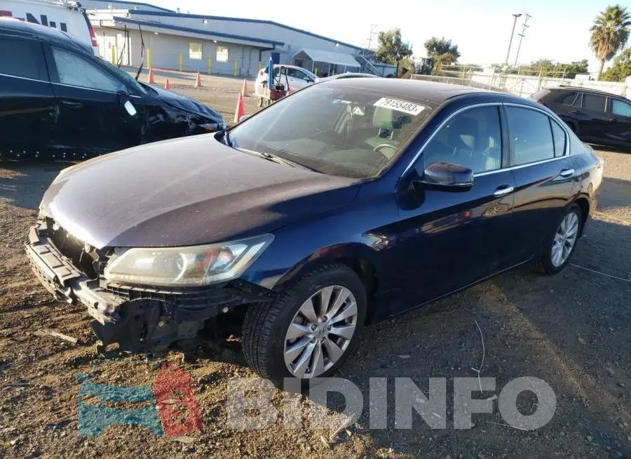 1HGCR2F82FA152233 Photo# 1