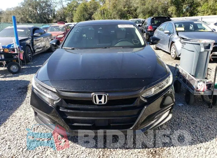 1HGCV2F55JA010582 Photo# 5