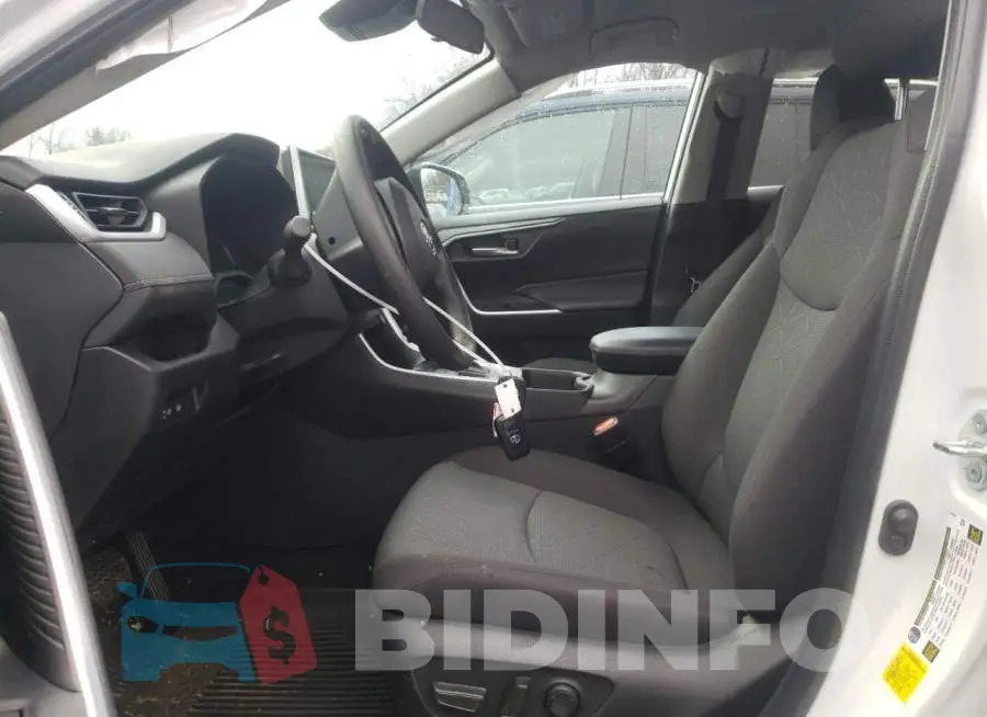 2T3P1RFV3PW389337 Photo# 7