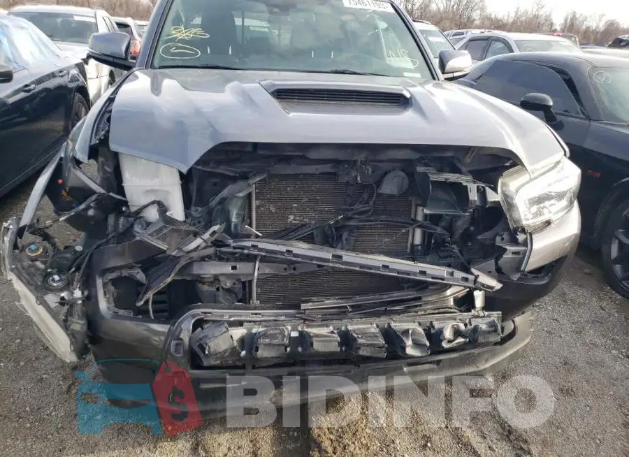 3TMCZ5AN9MM386186 Photo# 5