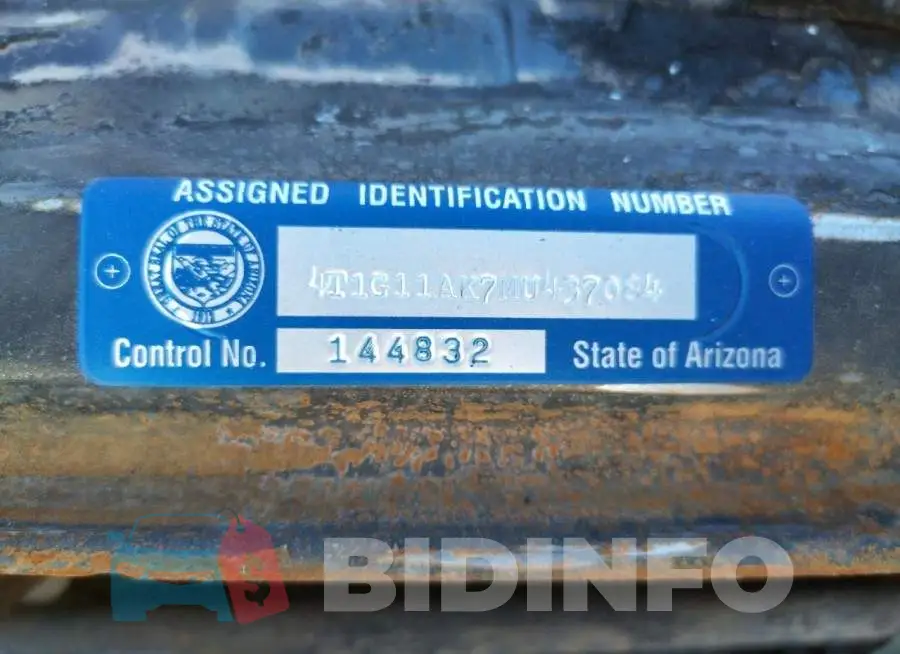 4T1G11AK7MU437084 Photo# 12