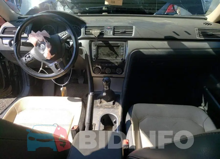 1VWBN7A36EC110436 Photo# 8