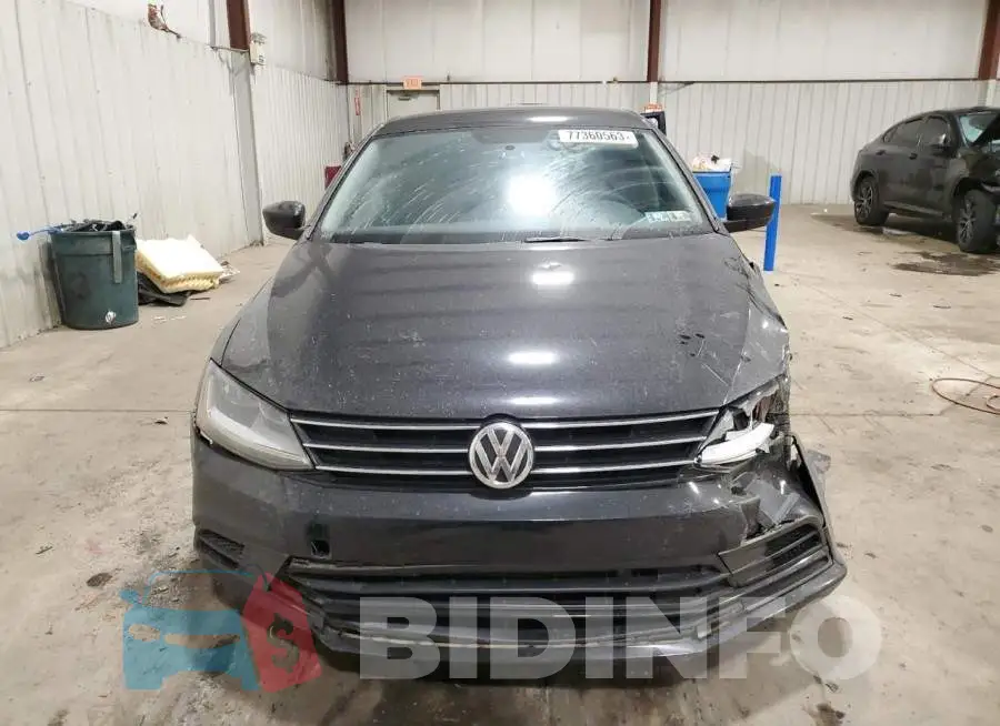3VW2B7AJ7HM374632 Photo# 5