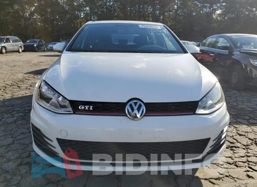 3VW5T7AUXHM044116 Photo# 5