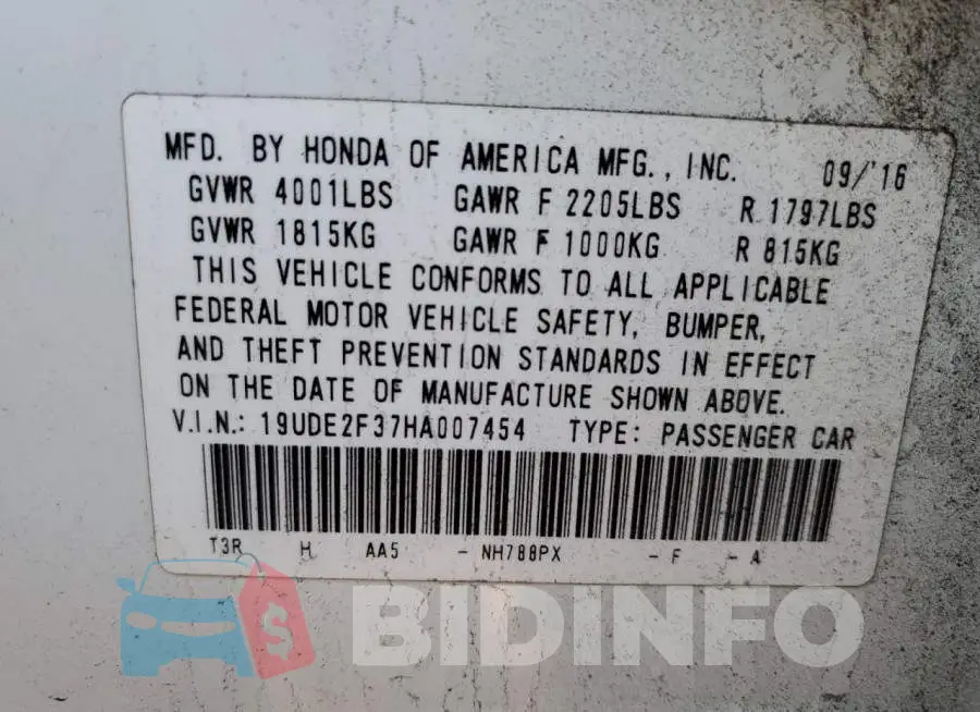 19UDE2F37HA007454 Photo# 13