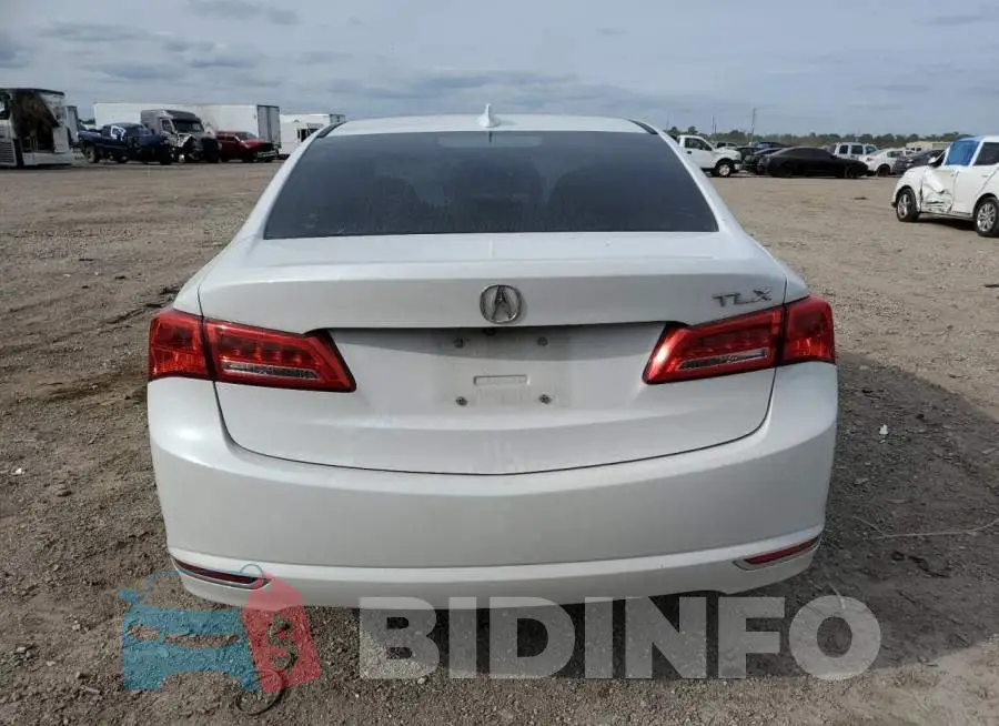 19UUB1F55LA002931 Photo# 6