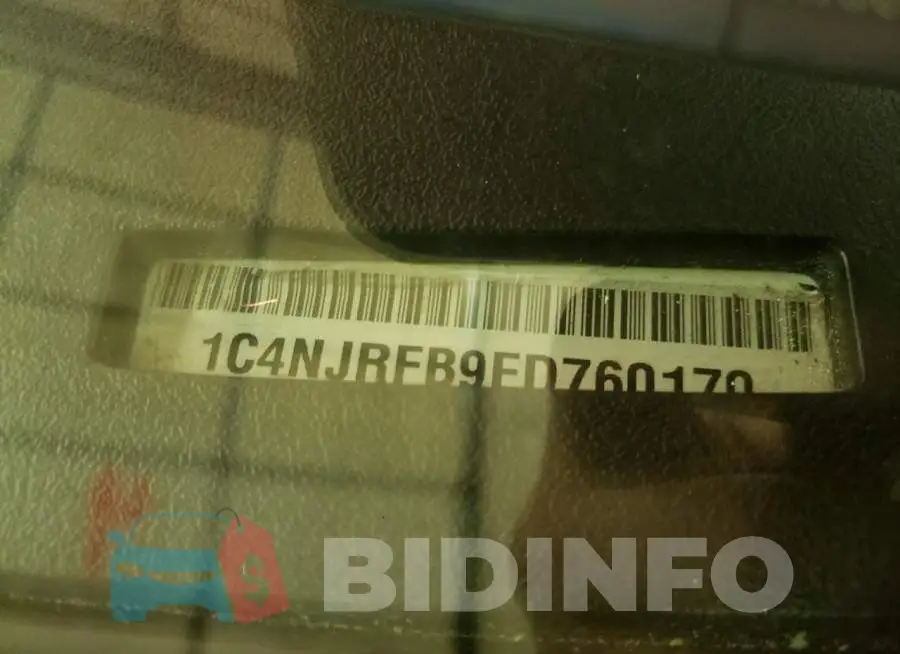 1C4NJRFB9ED760170 Photo# 12