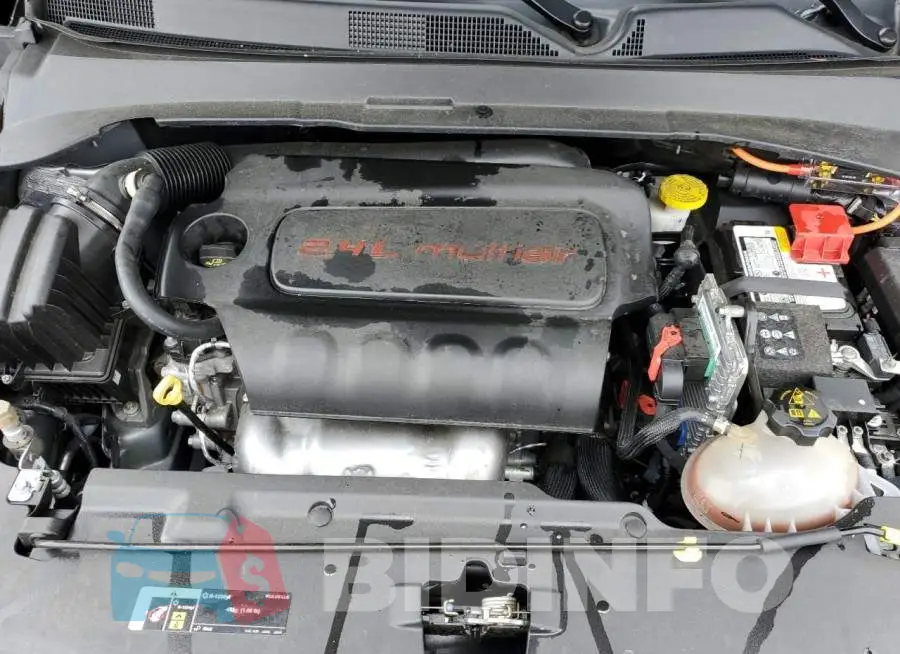 3C4NJDBBXNT189646 Photo# 11