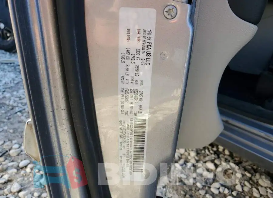 2C4RC1BGXGR291752 Photo# 13