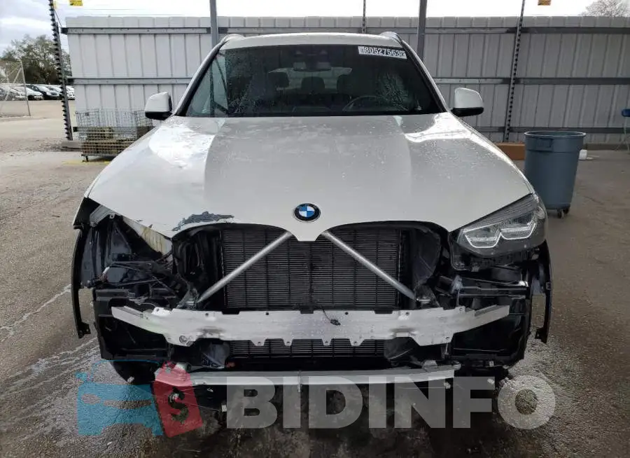 5UXTR9C51KLR10061 Photo# 5