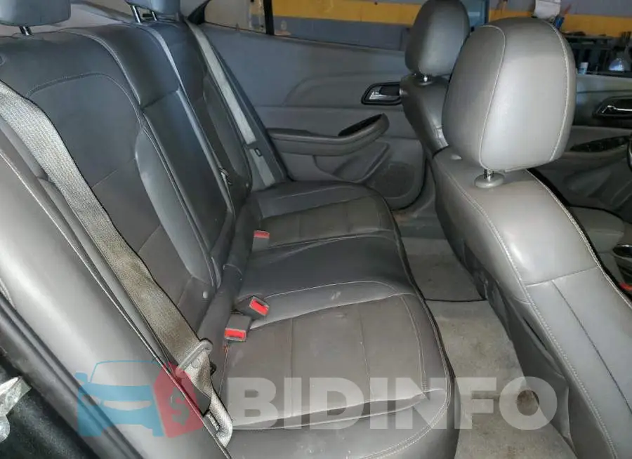 1G11E5SL6EF236045 Photo# 10