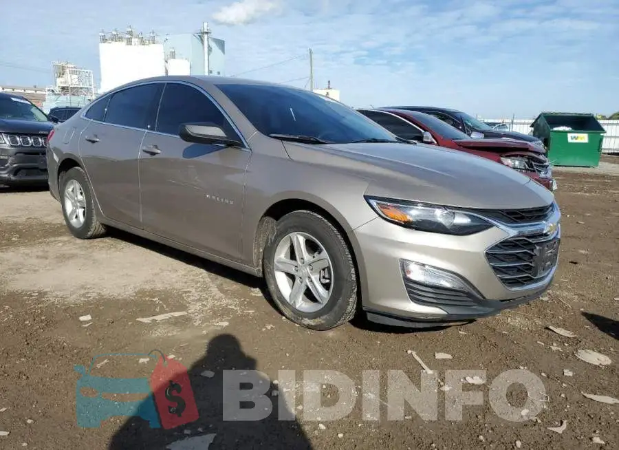 1G1ZB5ST6NF192043 Photo# 4