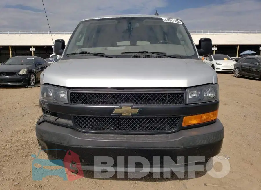 1GAZGNFG2J1335446 Photo# 5