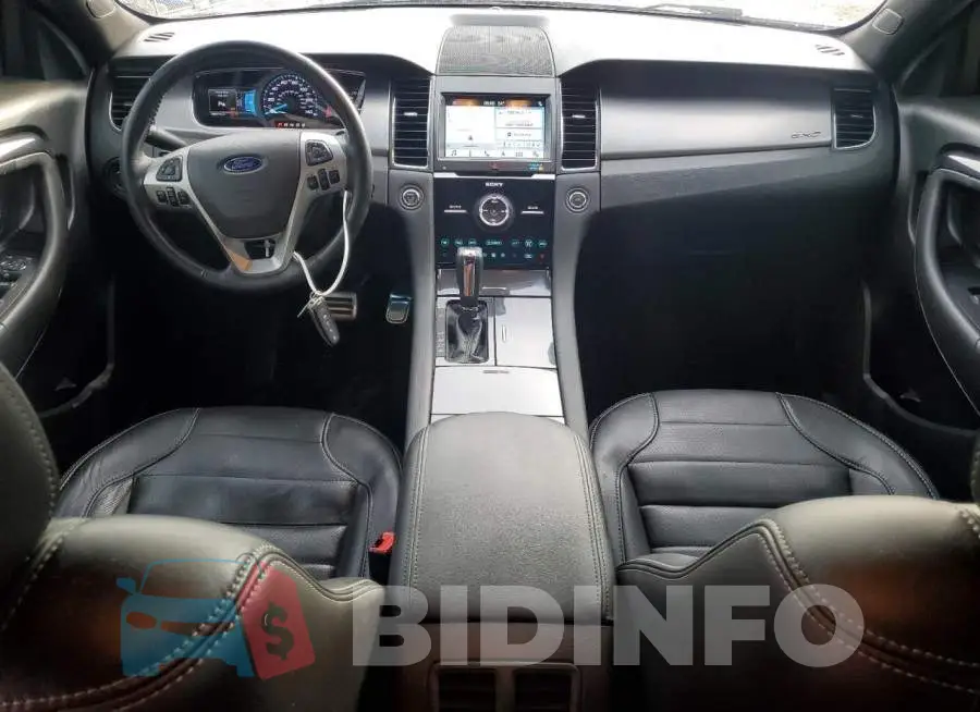 1FAHP2KT8JG137672 Photo# 8