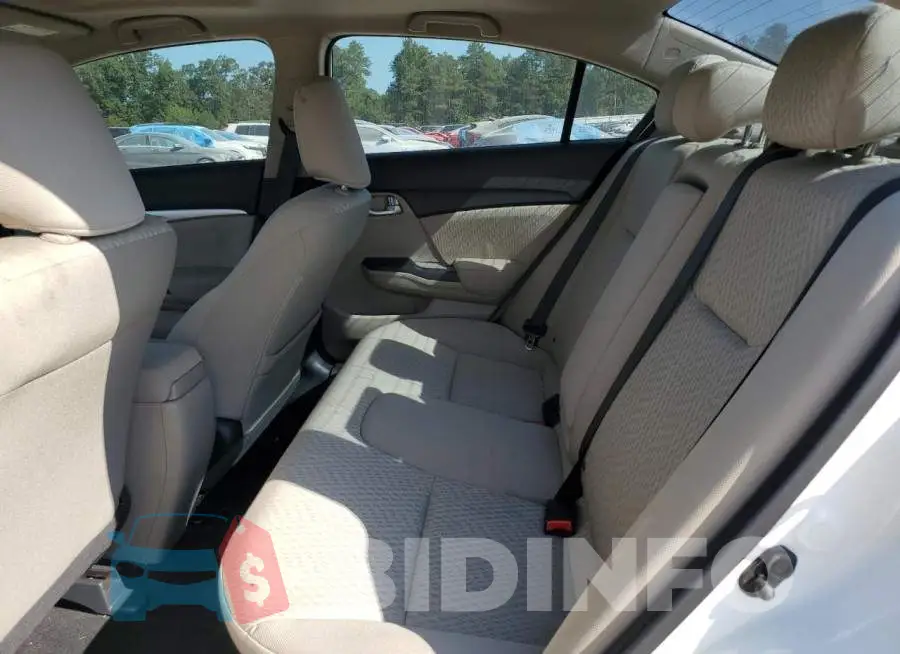 19XFB2F82FE008212 Photo# 10