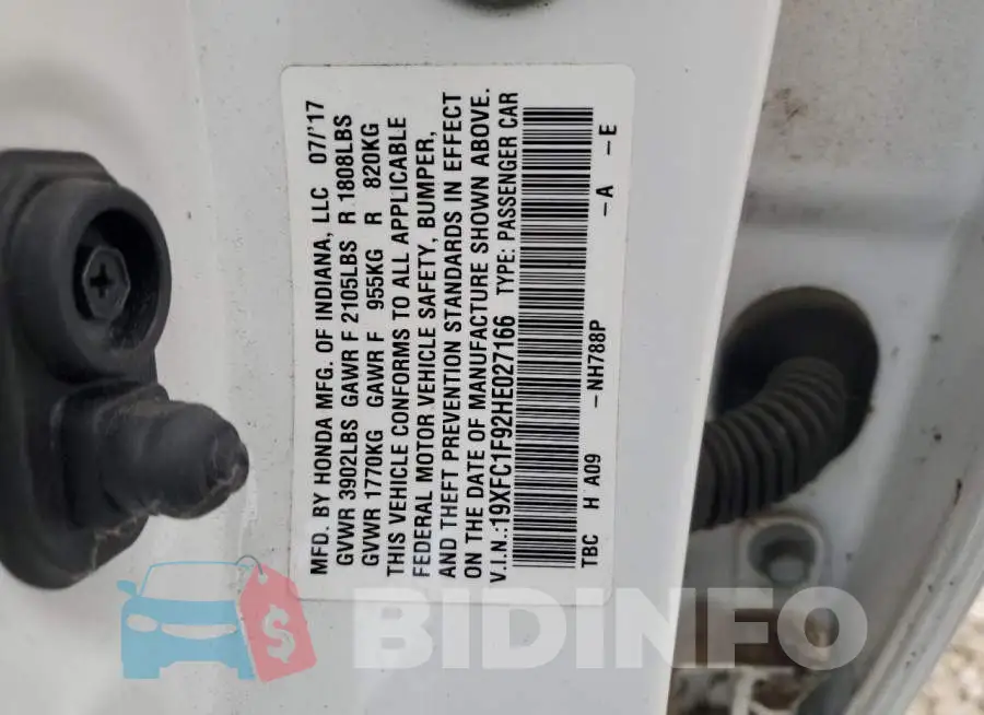 19XFC1F92HE027166 Photo# 13