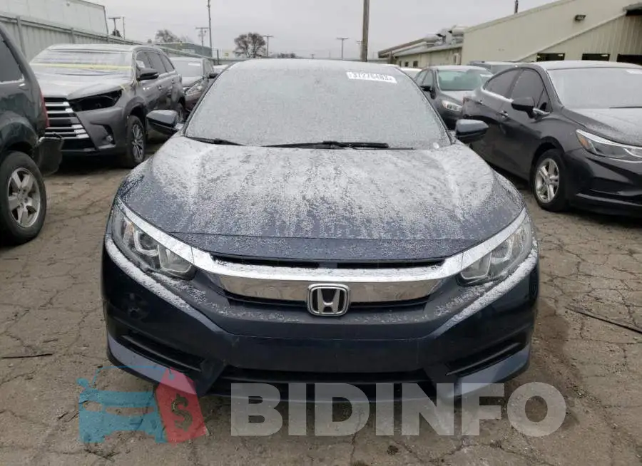 19XFC2F52HE074166 Photo# 5