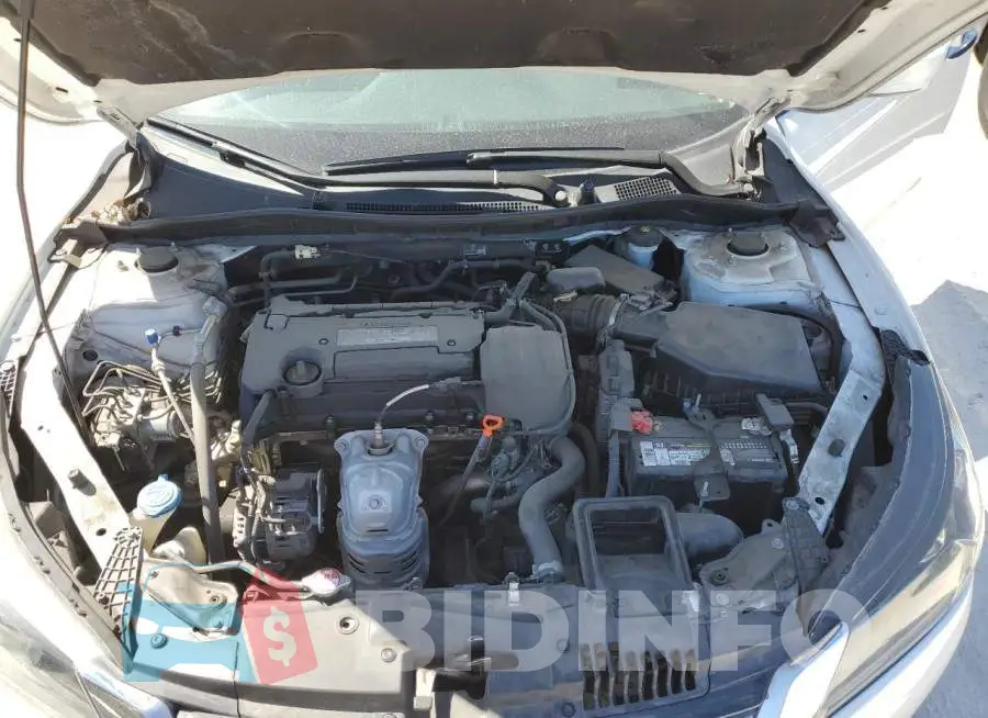 1HGCR2F35FA250256 Photo# 11
