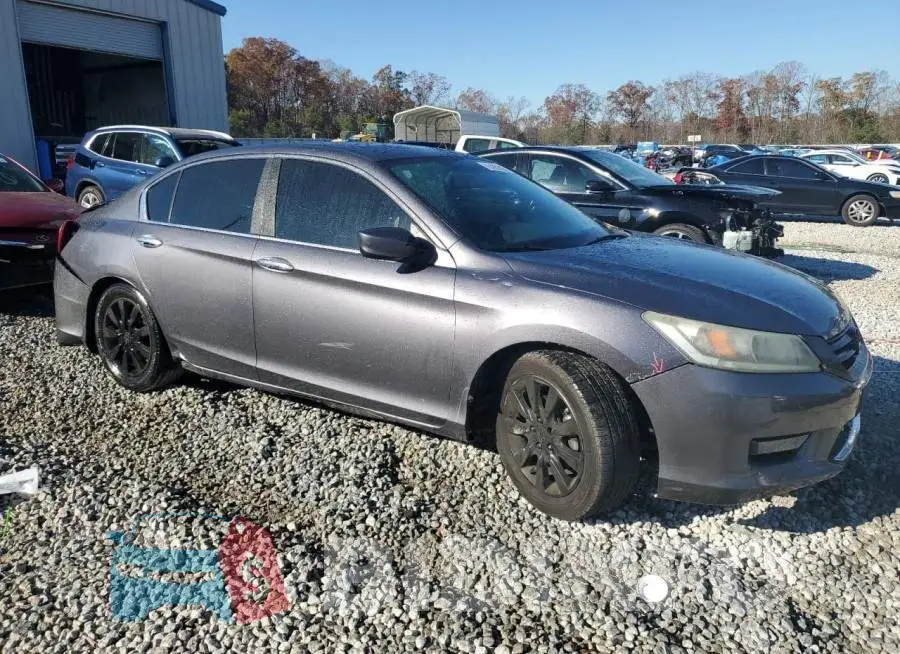 1HGCR2F5XEA076670 Photo# 4