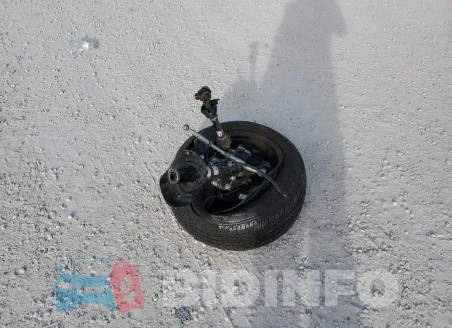 5YFB4MDE2RP080494 Photo# 12