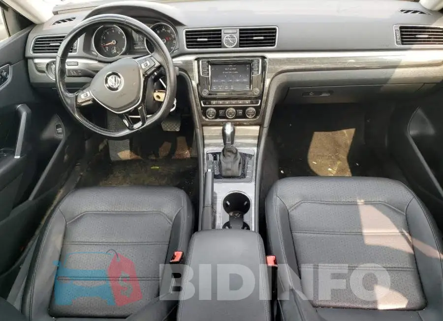 1VWBS7A38GC007384 Photo# 8