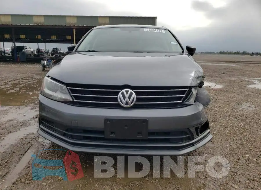 3VW267AJ3GM314110 Photo# 5