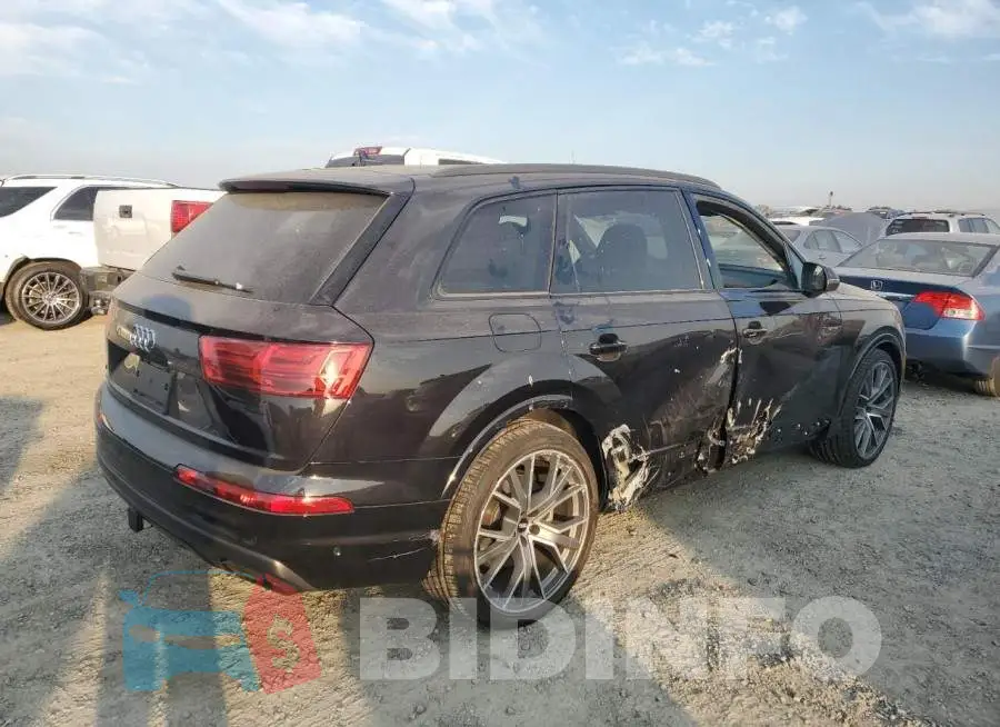 WA1VAAF72KD020219 Photo# 3