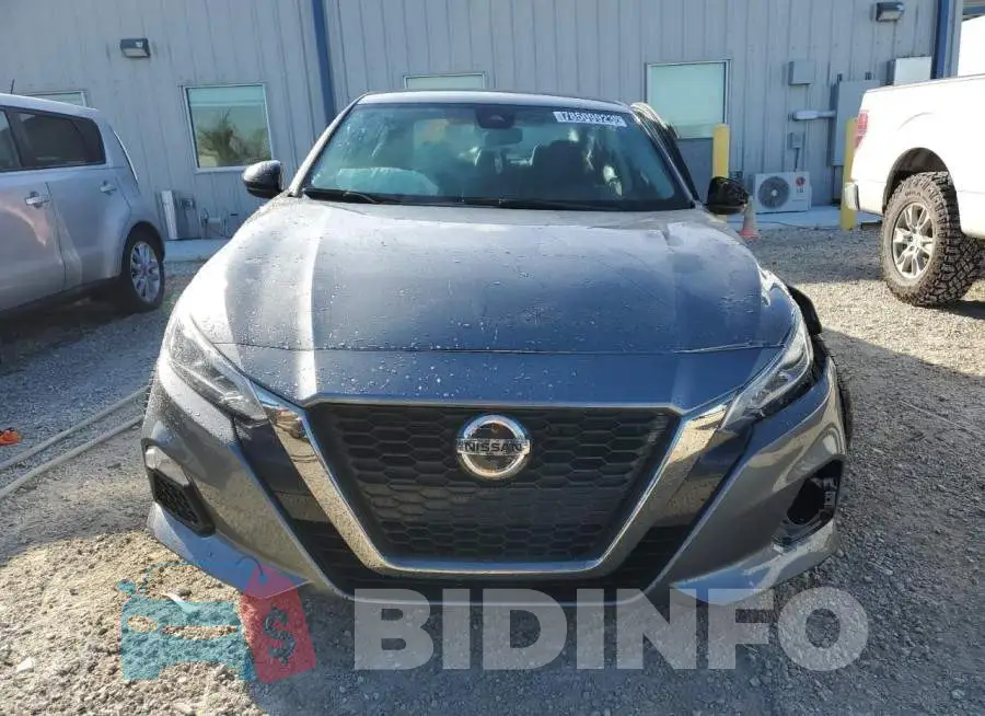 1N4BL4CV6NN306165 Photo# 5