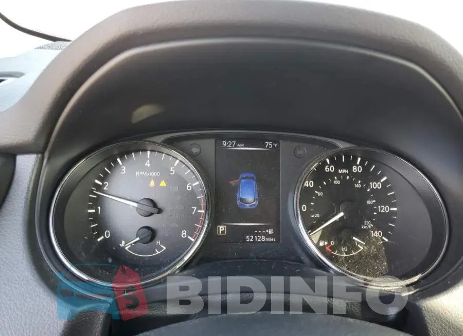 JN1BJ1CPXHW011670 Photo# 9