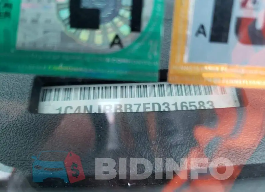 1C4NJRBB7FD316583 Photo# 13