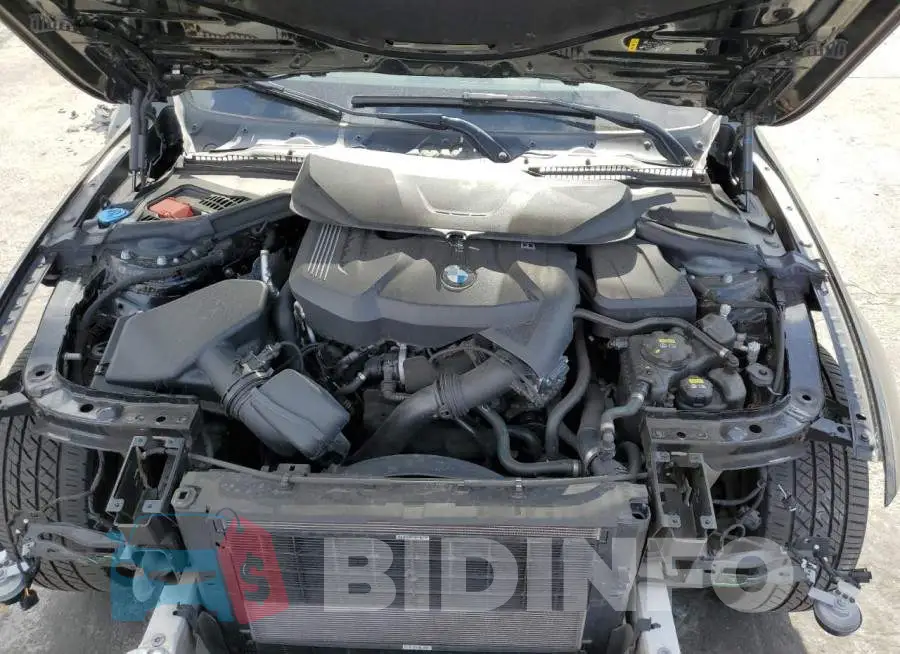 WBA8B9G52JNU98528 Photo# 11