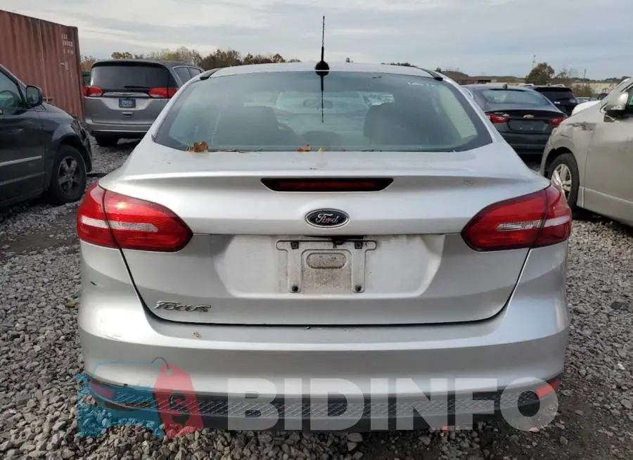 1FADP3E26JL226462 Photo# 6